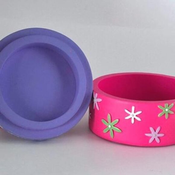 Barbie 1999 Mattel Surprise Box Figurine - Picture 2 of 6